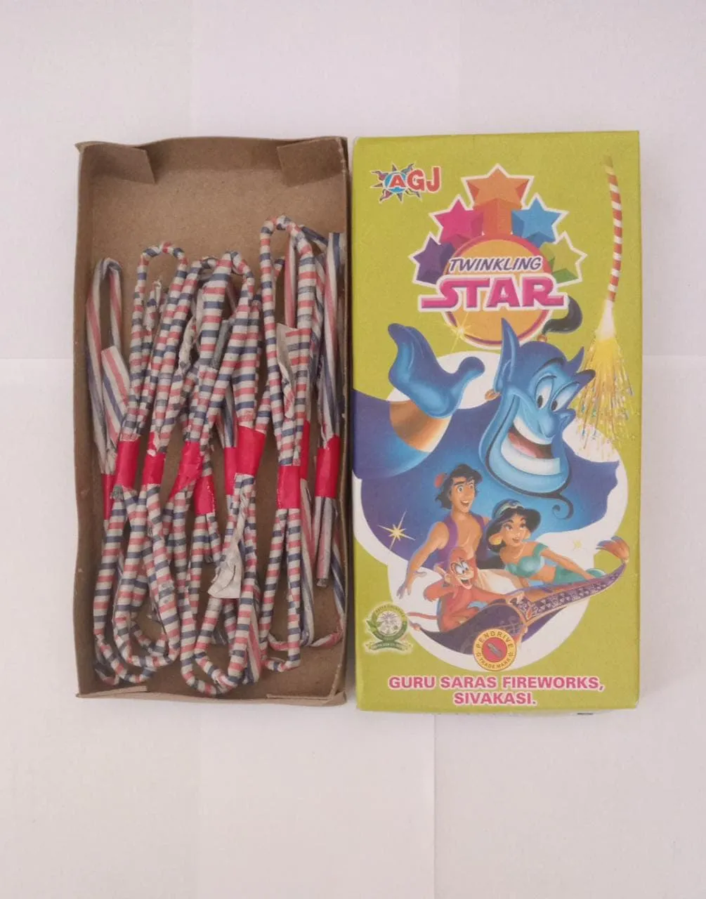 1 1/2' TWINKLING STAR